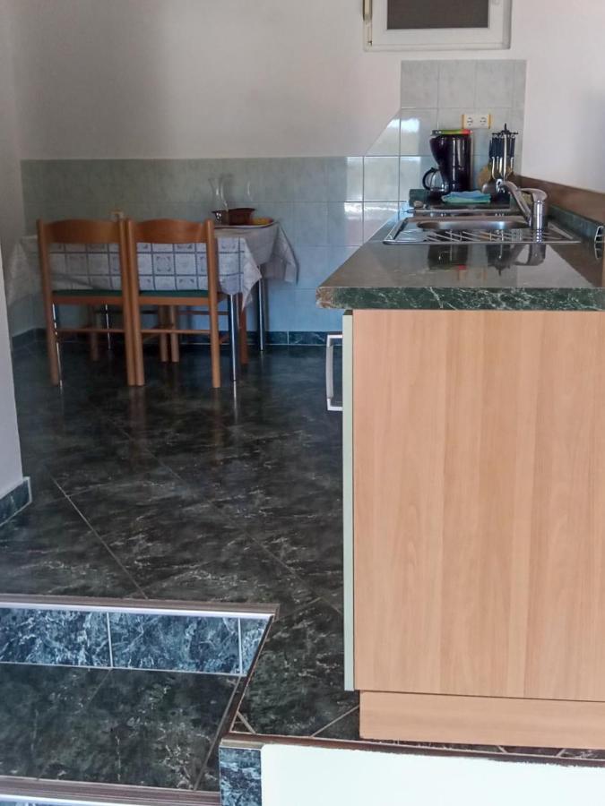Apartmani Frka Sali Exteriér fotografie
