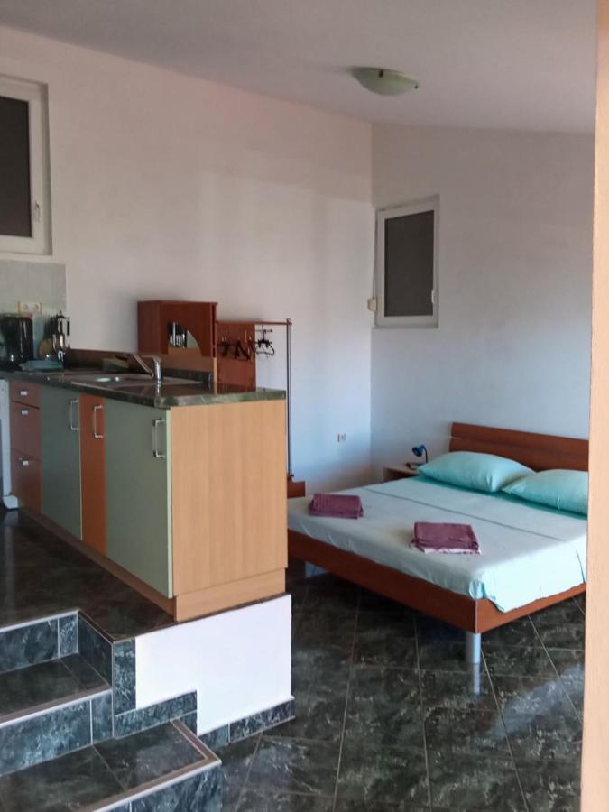 Apartmani Frka Sali Exteriér fotografie